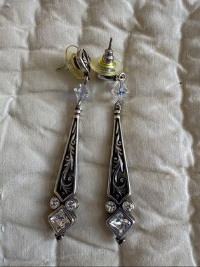New Listing Brighton Vintage-Style Silver Drop Earrings with Crystal Accents